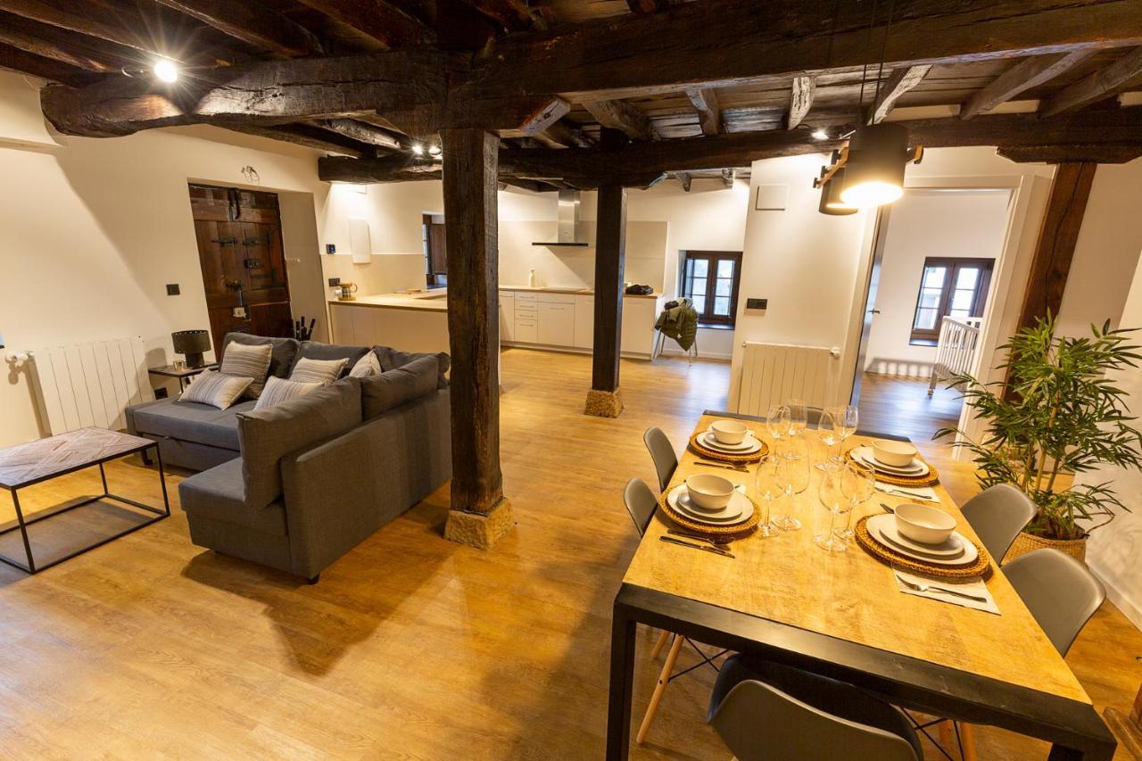 Arbela Apartamentuak Aia Exteriör bild