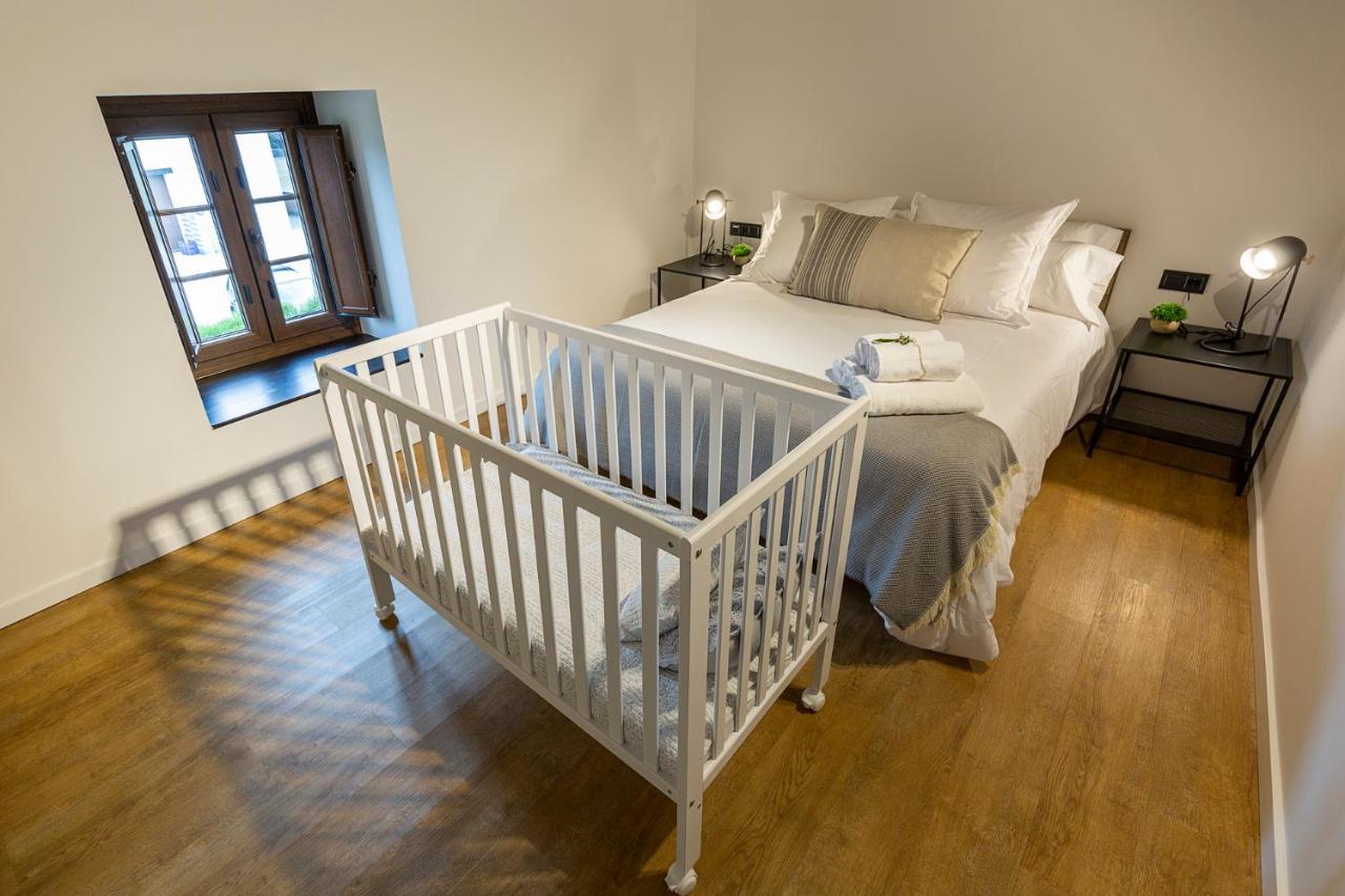 Arbela Apartamentuak Aia Exteriör bild