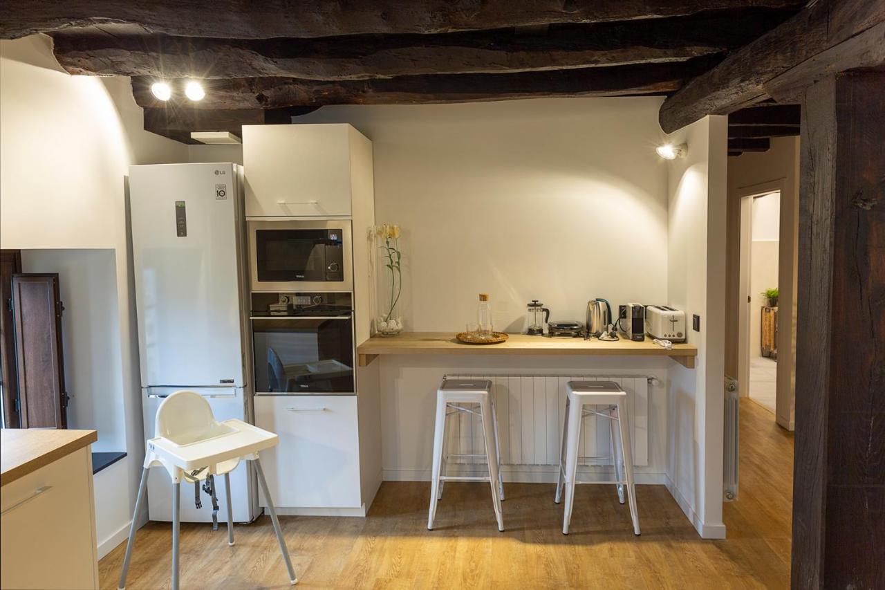 Arbela Apartamentuak Aia Exteriör bild